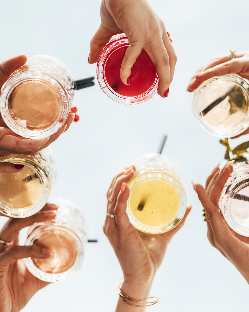 Cocktails anstoßen Event Catering